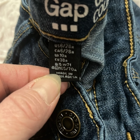 Gap Jeans - Picture 6 of 6